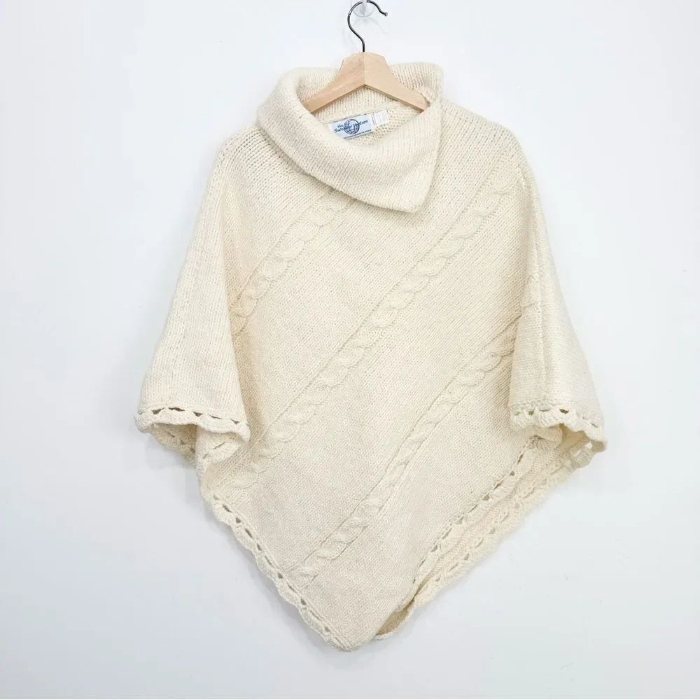 The Sweater Venture Hand Knit Ecuadorean Wool Cotton Cream Pullover Poncho